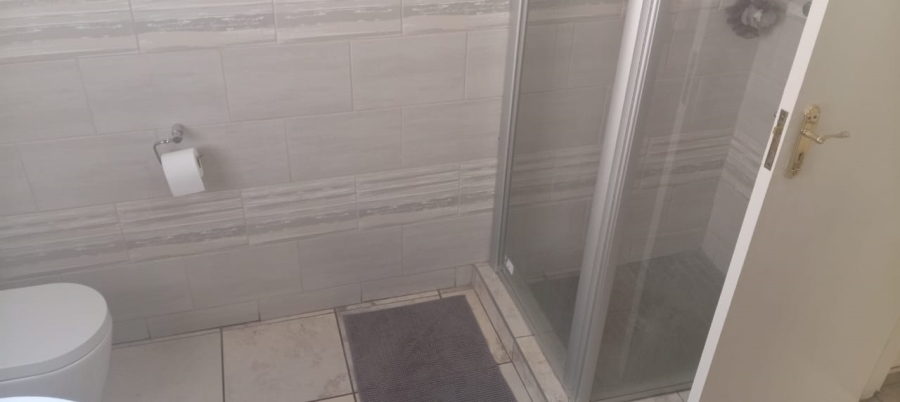 3 Bedroom Property for Sale in Safari Gardens North West